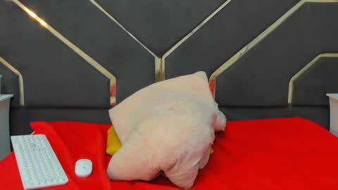 cataleya smith20 online show from December 14, 2:01 am