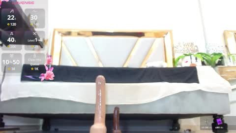 Snapshot of catalillina_love1 chatting on February 5, 1:11 pm Cata online show from February 5, 1:11 pm