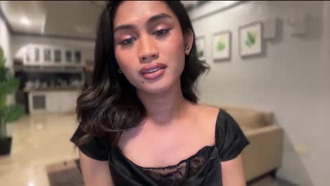 Snapshot of catalina2605 chatting on October 9, 7:56 pm catalina2605 online show from October 9, 7:56 pm