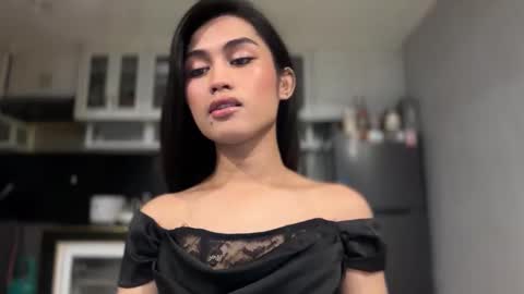 Snapshot of catalina2605 chatting on November 4, 3:33 pm catalina2605 online show from November 4, 3:33 pm