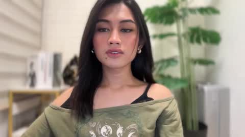 Snapshot of catalina2605 chatting on November 9, 4:38 pm catalina2605 online show from November 9, 4:38 pm