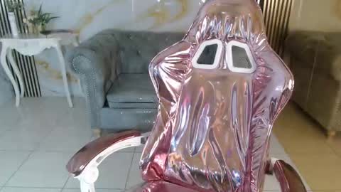 Catalina  online show from February 22, 12:47 pm