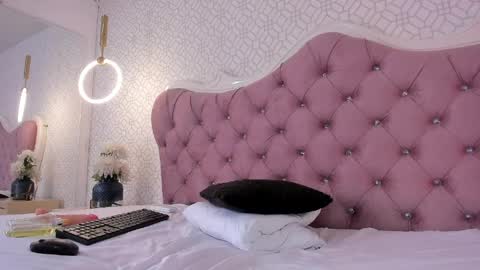 Catalina Carter online show from April 18, 7:07 pm