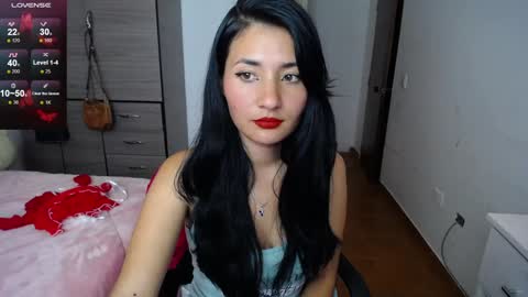catalinahounn online show from December 30, 4:19 pm