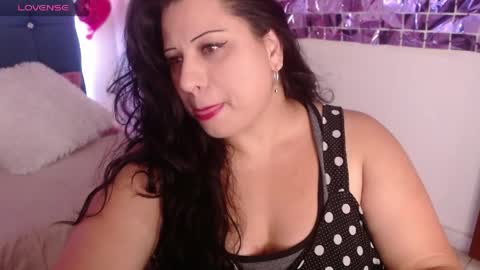 catalinajane1 online show from April 11, 7:29 pm