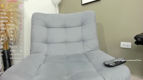 Snapshot of catalinaofficer chatting on December 13, 2:05 pm Catalina Howard Aragon online show from December 13, 2:05 pm