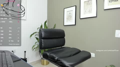 Snapshot of catalinaofficer chatting on January 19, 11:34 am Catalina Howard Aragon online show from January 19, 11:34 am