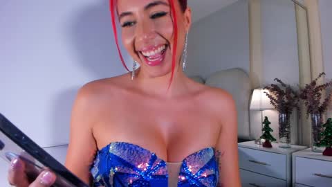 Call me Cata  online show from December 31, 6:57 pm