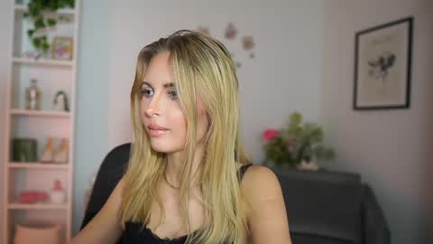 catecrago  online show from February 27, 5:58 pm