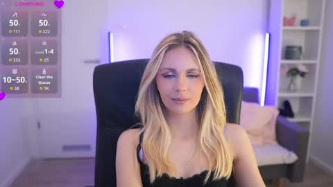 catecrago  online show from April 22, 8:06 am