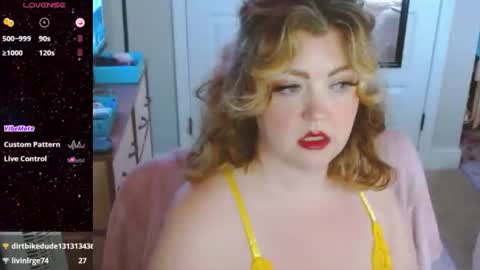 Snapshot of cateycakes chatting on June 20, 10:56 pm Cate online show from June 20, 10:56 pm