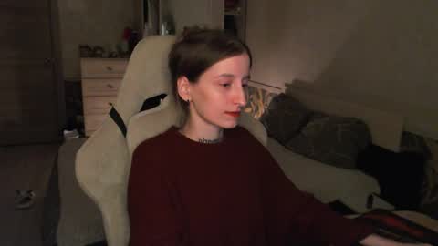 Snapshot of cath_dysphoria_ chatting on April 10, 8:13 pm CATH online show from April 10, 8:13 pm