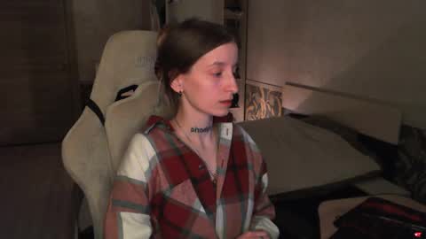 Snapshot of cath_dysphoria_ chatting on May 8, 7:30 pm CATH online show from May 8, 7:30 pm