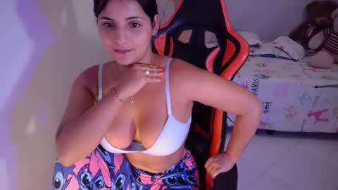 Snapshot of cathaleyasex chatting on January 7, 9:46 pm CathaleyaSex online show from January 7, 9:46 pm