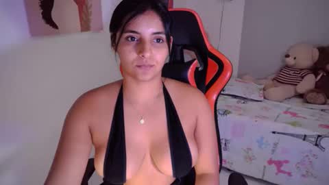 Snapshot of cathaleyasex chatting on February 18, 10:14 pm CathaleyaSex online show from February 18, 10:14 pm