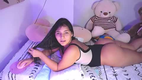 Snapshot of cathaleyasex chatting on November 11, 9:48 pm CathaleyaSex online show from November 11, 9:48 pm