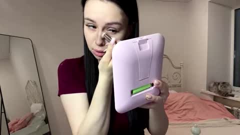 Lolly online show from March 1, 3:14 pm