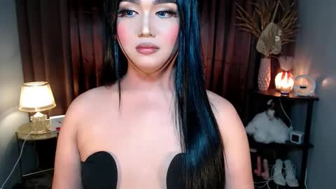 Snapshot of catherine_louise chatting on September 19, 4:18 pm cath online show from September 19, 4:18 pm