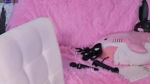 Catherine online show from April 5, 9:17 am