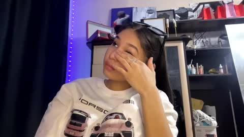 catherinepirs online show from April 14, 12:44 pm