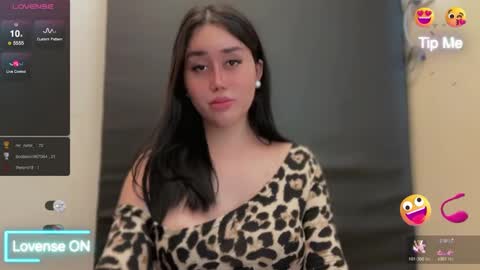 Snapshot of cathleya_ chatting on February 1, 6:00 am Cathy online show from February 1, 6:00 am