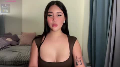 Snapshot of cathleya_ chatting on November 5, 1:38 am Cathy online show from November 5, 1:38 am