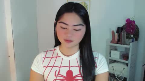 cathy_ho online show from February 26, 2:38 pm