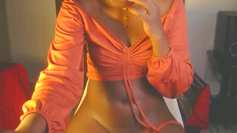 catrine online show from October 6, 12:30 am