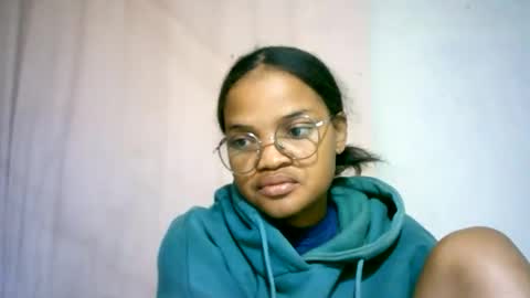 CathyXLisa online show from June 10, 10:36 am