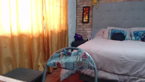 Snapshot of catsexirine chatting on December 26, 4:47 pm katherine online show from December 26, 4:47 pm