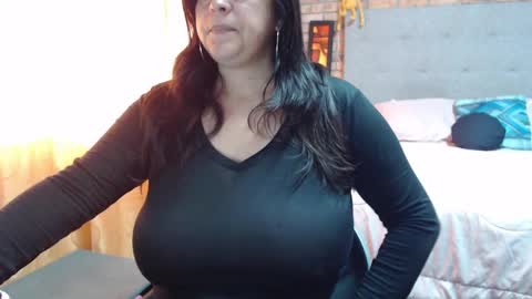 Snapshot of catsexirine chatting on December 27, 3:59 pm katherine online show from December 27, 3:59 pm