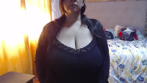 Snapshot of catsexirine chatting on January 21, 1:32 pm katherine online show from January 21, 1:32 pm