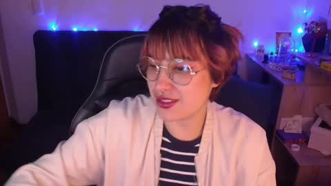 im MIA  -Independent Model  MY OF is catsito3 online show from March 17, 3:55 am