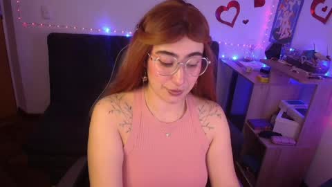 Snapshot of catsito chatting on June 4, 3:23 am im MIA -Independent Model MY OF is catsito3 online show from June 4, 3:23 am