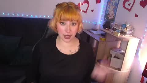 Snapshot of catsito chatting on June 9, 7:03 pm im MIA -Independent Model MY OF is catsito3 online show from June 9, 7:03 pm