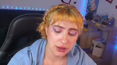 Snapshot of catsito chatting on June 11, 3:04 am im MIA -Independent Model MY OF is catsito3 online show from June 11, 3:04 am