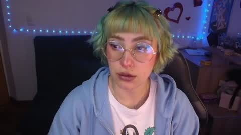 Snapshot of catsito chatting on July 19, 11:52 pm im MIA -Independent Model MY OF is catsito3 online show from July 19, 11:52 pm