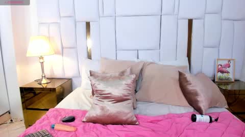 cattaleya_get online show from March 1, 4:00 pm