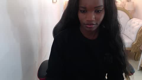 Snapshot of cattalheya chatting on October 12, 1:15 am Catta online show from October 12, 1:15 am