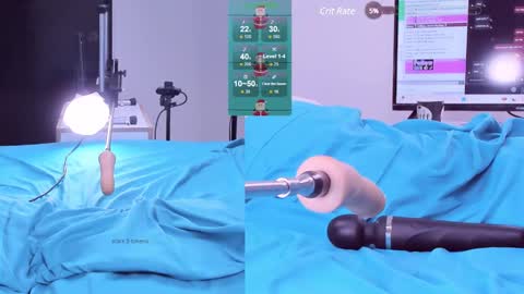 Snapshot of cattleya_annie chatting on December 12, 11:36 pm Cattleya Annie online show from December 12, 11:36 pm