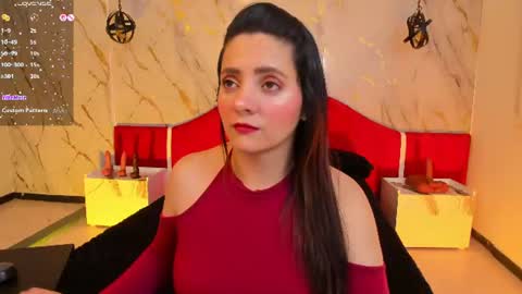 Snapshot of caty_sex4u chatting on July 10, 10:07 am caty online show from July 10, 10:07 am