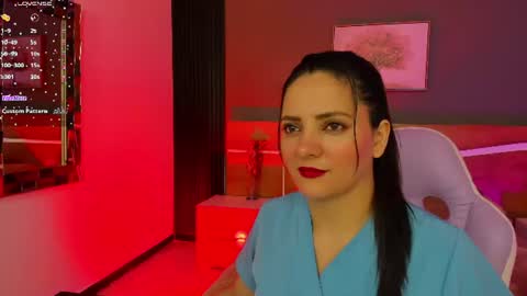 Snapshot of caty_sex4u chatting on July 16, 10:10 am caty online show from July 16, 10:10 am