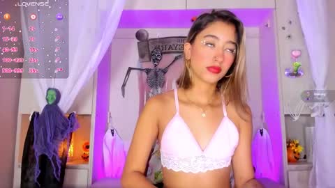 Snapshot of cayetanamiles chatting on October 30, 8:53 pm cayetanamiles online show from October 30, 8:53 pm