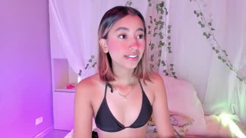 Snapshot of cayetanamiles chatting on November 14, 10:18 pm cayetanamiles online show from November 14, 10:18 pm