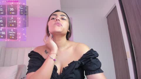 Snapshot of caylin_jordan chatting on January 22, 2:56 pm Cay online show from January 22, 2:56 pm