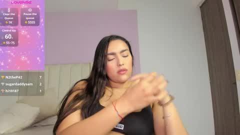 Snapshot of caylin_jordan chatting on February 14, 7:07 am Cay online show from February 14, 7:07 am