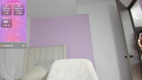 Snapshot of caylin_jordan chatting on February 21, 7:12 am Cay online show from February 21, 7:12 am