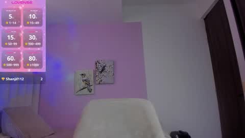 Snapshot of caylin_jordan chatting on November 14, 1:54 pm Cay online show from November 14, 1:54 pm