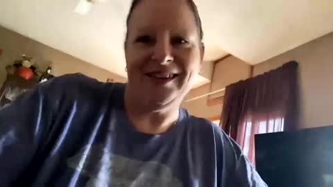 Snapshot of cayuga88 chatting on October 19, 1:34 pm cayuga88 online show from October 19, 1:34 pm