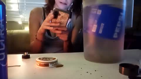 Snapshot of cbeck420228 chatting on October 21, 10:54 pm cbeck420228 online show from October 21, 10:54 pm